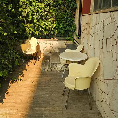 Lario Guest house Milan