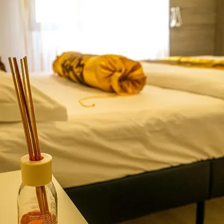 Lario Guest house Milan