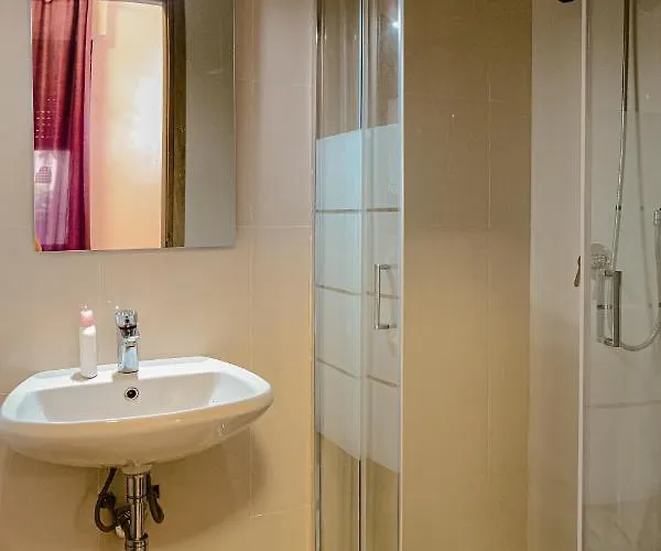 Hotel Lario